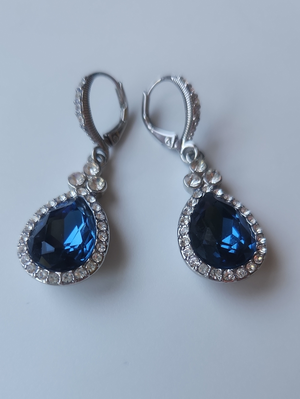 Elegant Blue Teardrop Crystal Drop Earrings - Silver Tone
